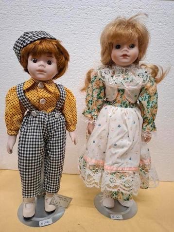 Porseleinen poppen jongen en meisje beschikbaar voor biedingen