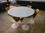 Vintage Knoll tafel jaren 70 type Saarinen + 6 tulip stoelen, Ophalen
