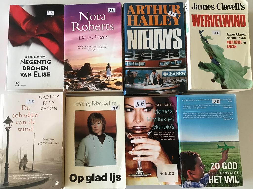 13 romans aan 3 euro per roman en 3 aan 5 euro, Ophalen of Verzenden, Zo goed als nieuw