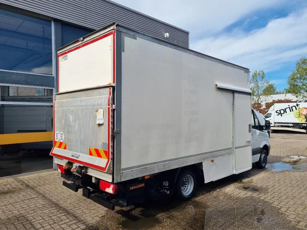 Mercedes-Benz Sprinter 516 CDI Koffer LBW 24KUB GVW 5000KG n, Auto's, Bestelwagens en Lichte vracht, Euro 5, Achterwielaandrijving