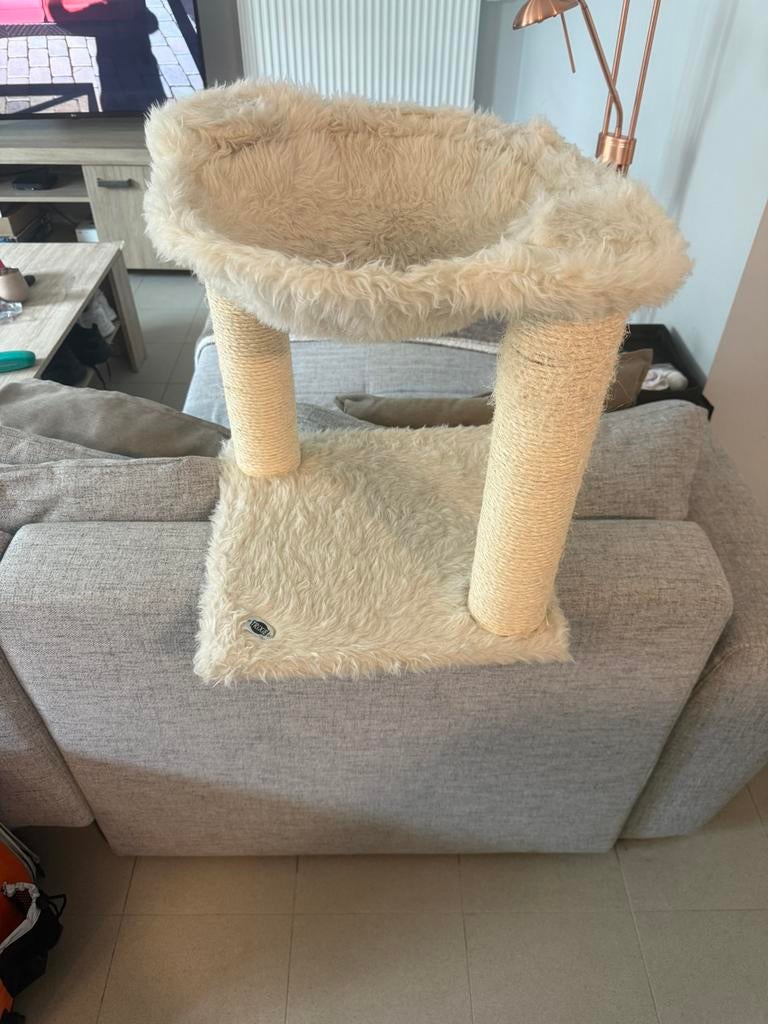 Krabpaal plus ligmandje, Dieren en Toebehoren, Ophalen, Zo goed als nieuw, Krabpaal