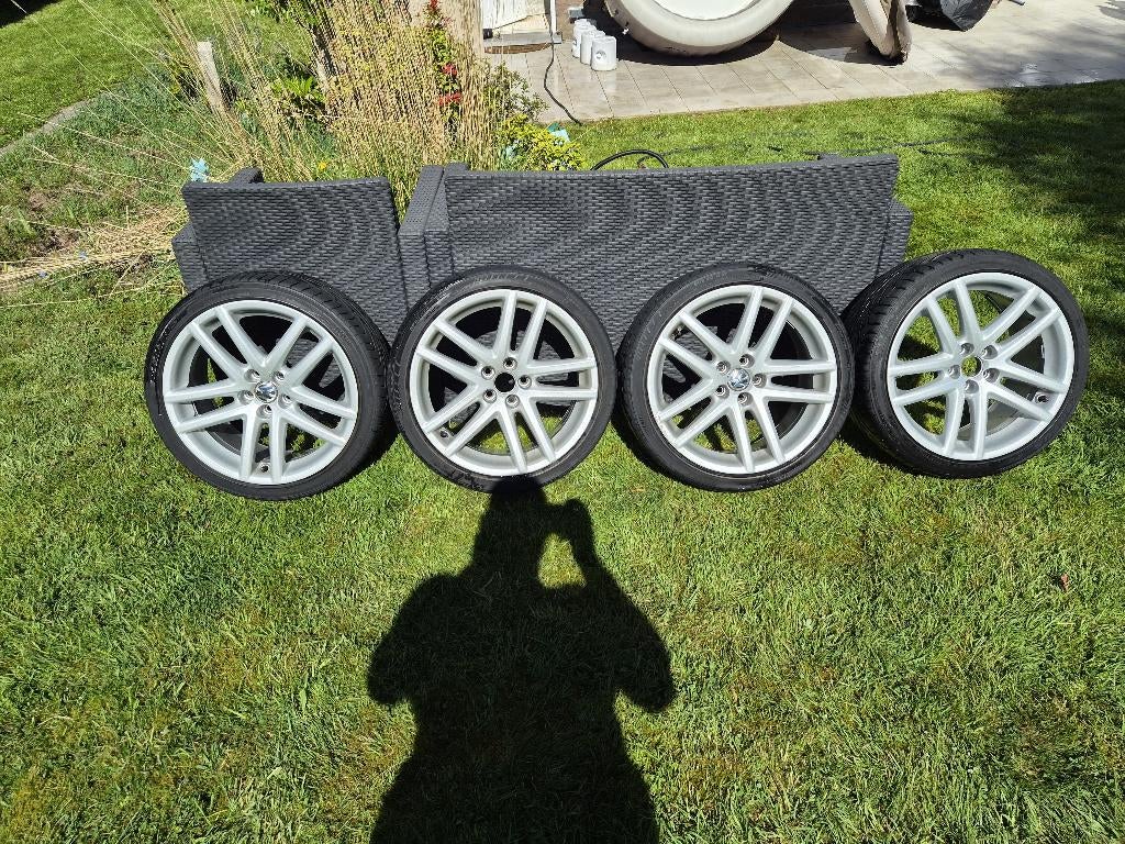 Jantes d’origine VW Polo en 5x100, très bon état., Véhicule de tourisme, Pneus été, 205 mm, 17 pouces