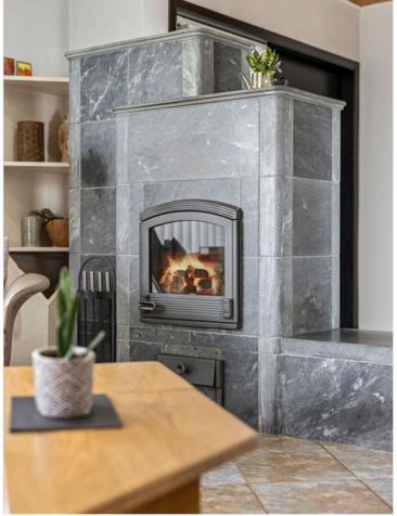 Speksteenkachel tulikivi TU 1000/7 met zitbank, Huis en Inrichting, Kachels, Gebruikt, Vrijstaand, Houtkachel, Hout, Ophalen