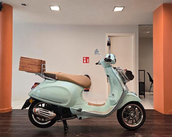 Vespa Primavera 125 Pic Nic**2023**310km**Garantie, Motoren, Motoren | Piaggio, Bedrijf, Scooter