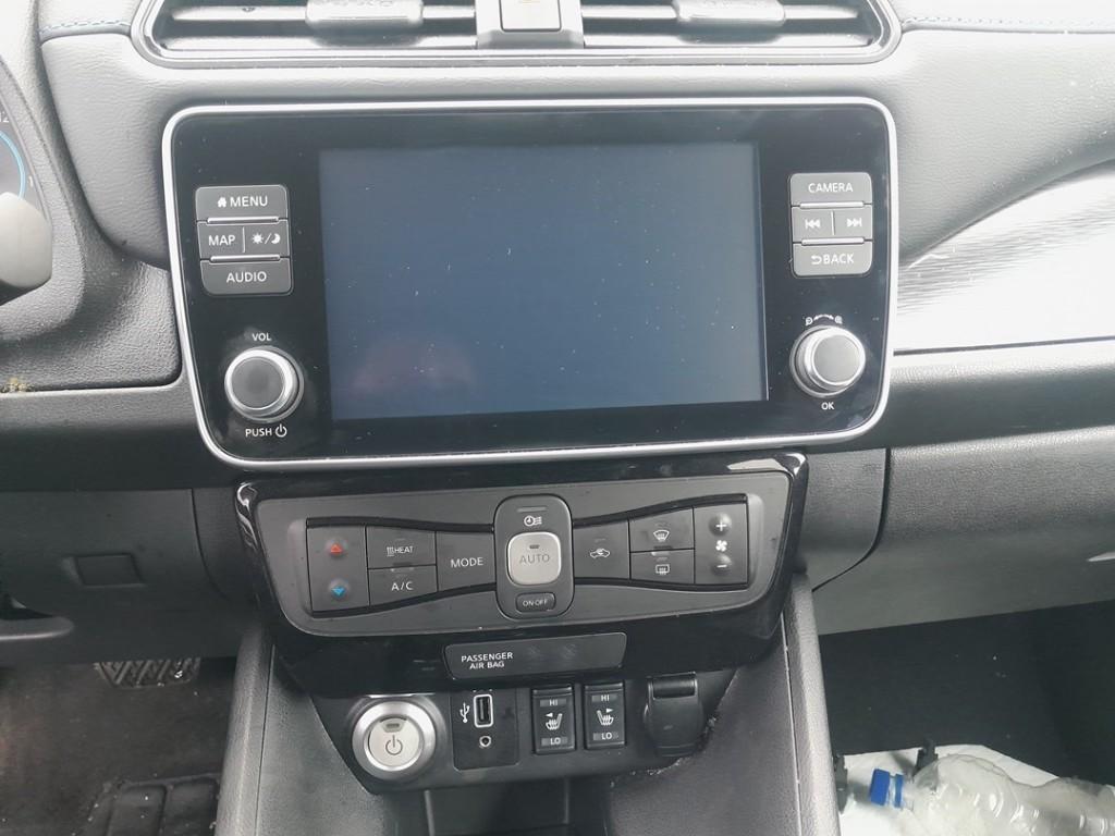 COMMUTATEUR SIEGE CHAUFFANT Nissan Leaf (ZE0), Utilisé, Nissan
