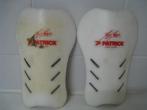 Scheenbeschermers voor voetbal, Patrick Shin Guard, Sport en Fitness, Voetbal, Ophalen