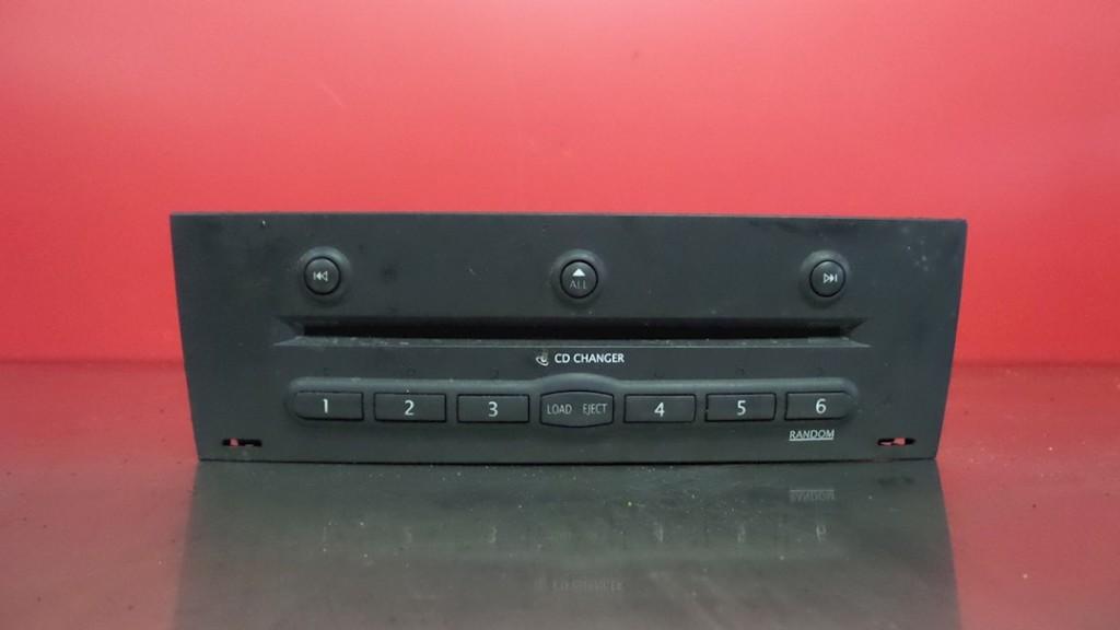 RADIO Renault Megane II Grandtour (KM) (020385), Utilisé, Renault