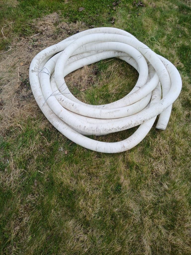 Ventilatiebuis 90mm en wachtbuis 110mm, Ophalen