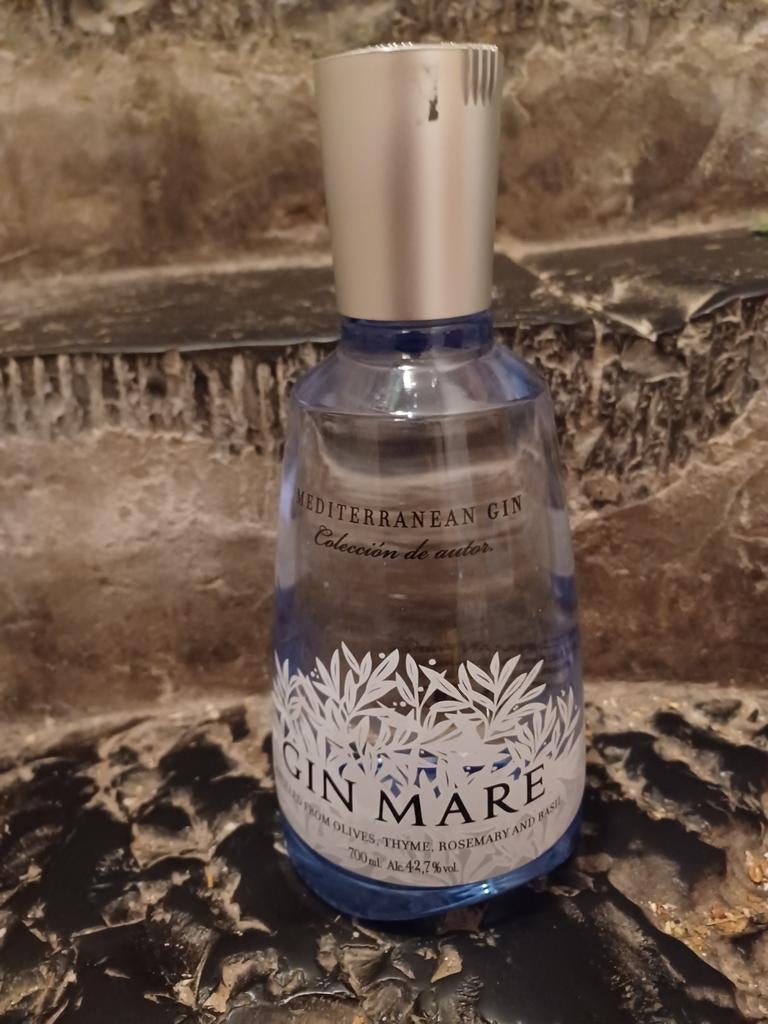 Gin Mare 70cl, 42.7, Verzamelen, Wijnen