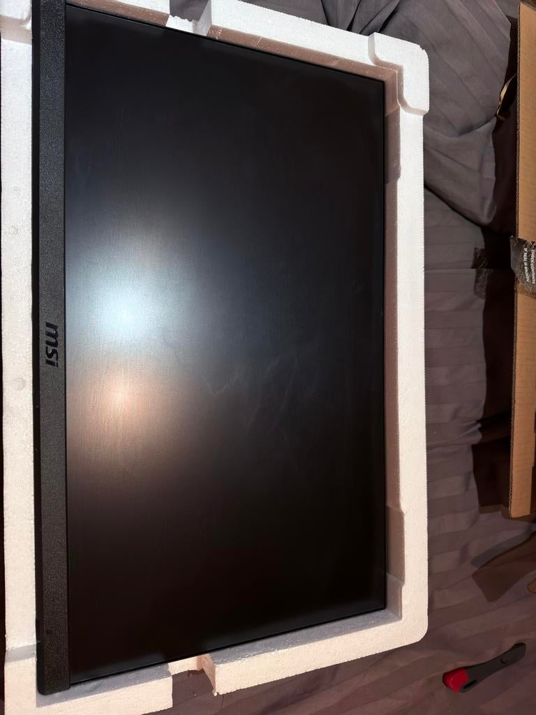 MSI Gaming Monitor 24” 75Hz, Computers en Software, Monitoren, Gebruikt, IPS, Kantelbaar, Full HD