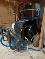 Compresseur à vis Compack IB 2 & sécheur d’air Dry 6, Bricolage & Construction, Compresseurs, Enlèvement, Comme neuf, 10 bars ou plus