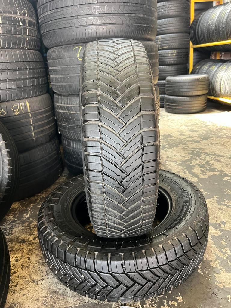 215/75/16c Michelin avec montage et équilibrage, Auto-onderdelen, Besturing, Ophalen