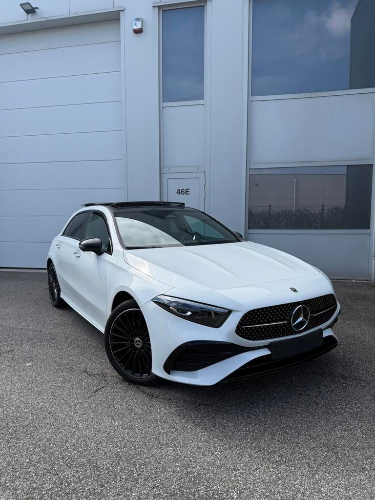 Mercedes-Benz A250e AMG line, Autos, Mercedes-Benz, Achat, Euro 6, Entretenue par le concessionnaire, Noir