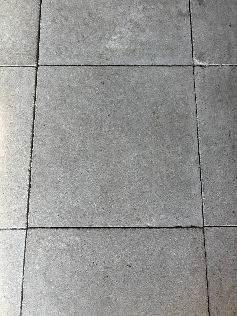 Betontegel grijs 30 x 30, Ophalen, Zo goed als nieuw