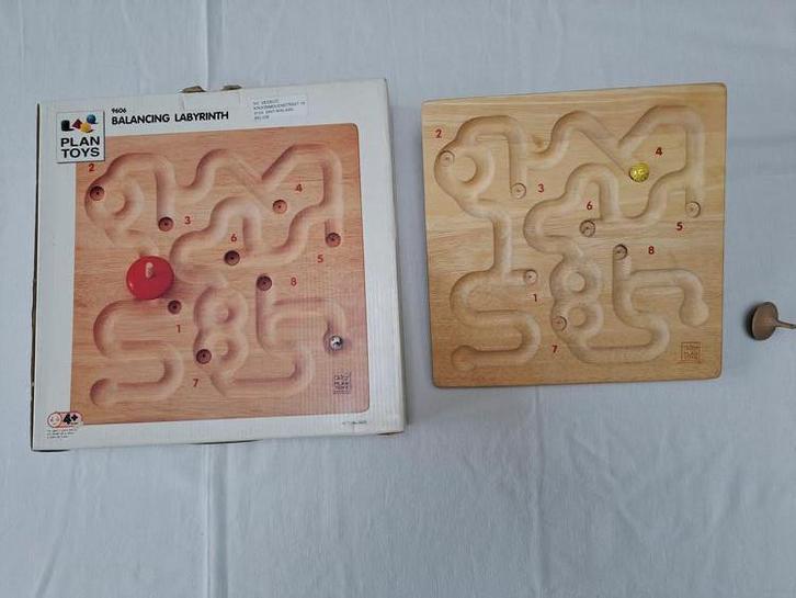Plan Toys houten labyrint met tol en knikker, Kinderen en Baby's, Speelgoed | Houten speelgoed, Gebruikt, Overige typen, Ophalen