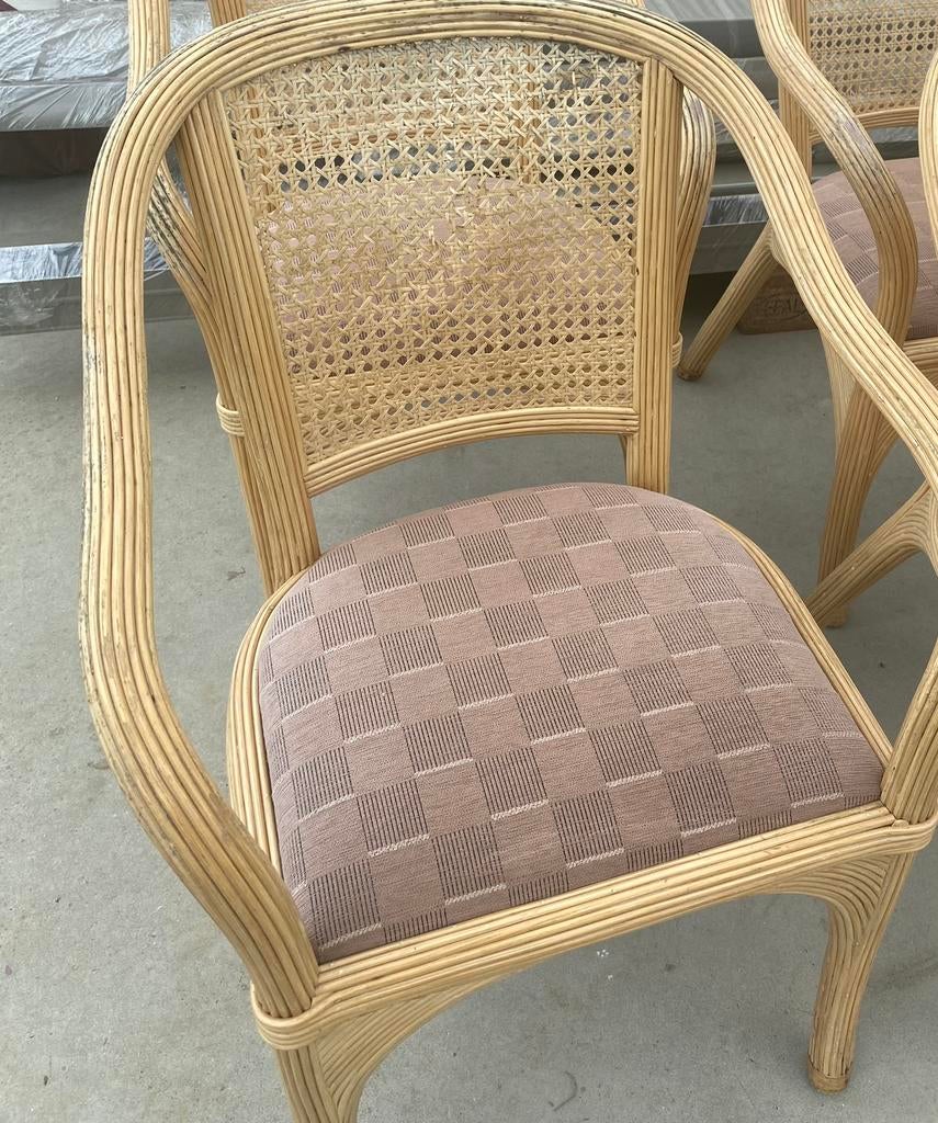 één bamboe rotan stoel: GRATIS!!!, Tuin en Terras, Ophalen, Zo goed als nieuw, Rotan, Stoel