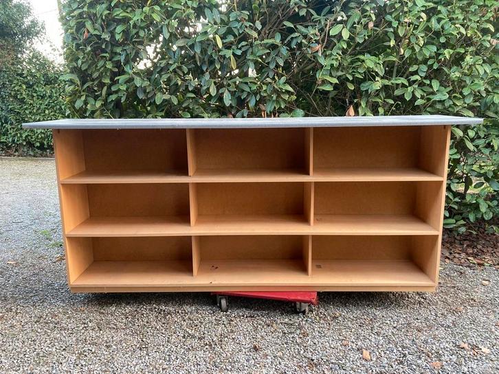 kast - toog - balie - 2.7m lang x 60 cm breed x 1.15 m hoog, Huis en Inrichting, Kasten | Overige, Gebruikt, Ophalen