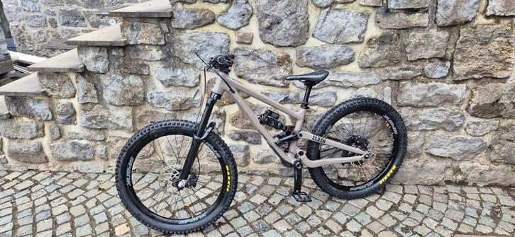 VTT Commencal clash 24, Vélos & Vélomoteurs, Vélos | Vélos pliables, Enlèvement