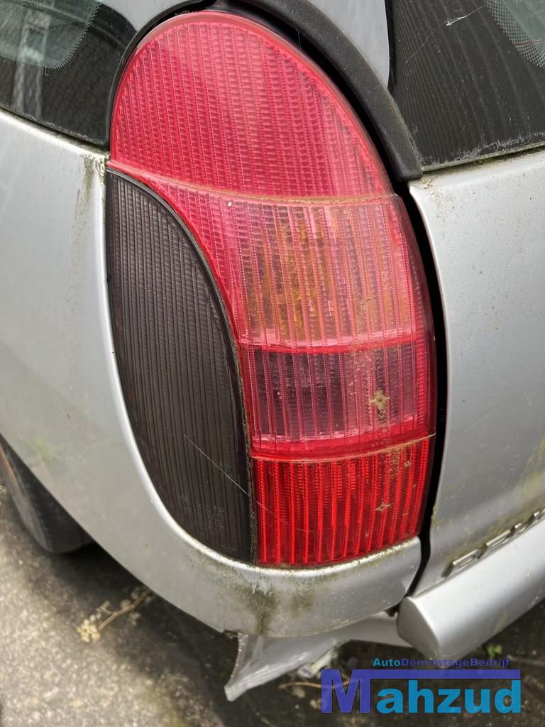 PEUGEOT 306 BREAK station links achterlicht 1994-2002, Taurusavenue 1
2132 LS  Hoofddorp, NL, Contact.group@renault.com, Stellantis N.V.