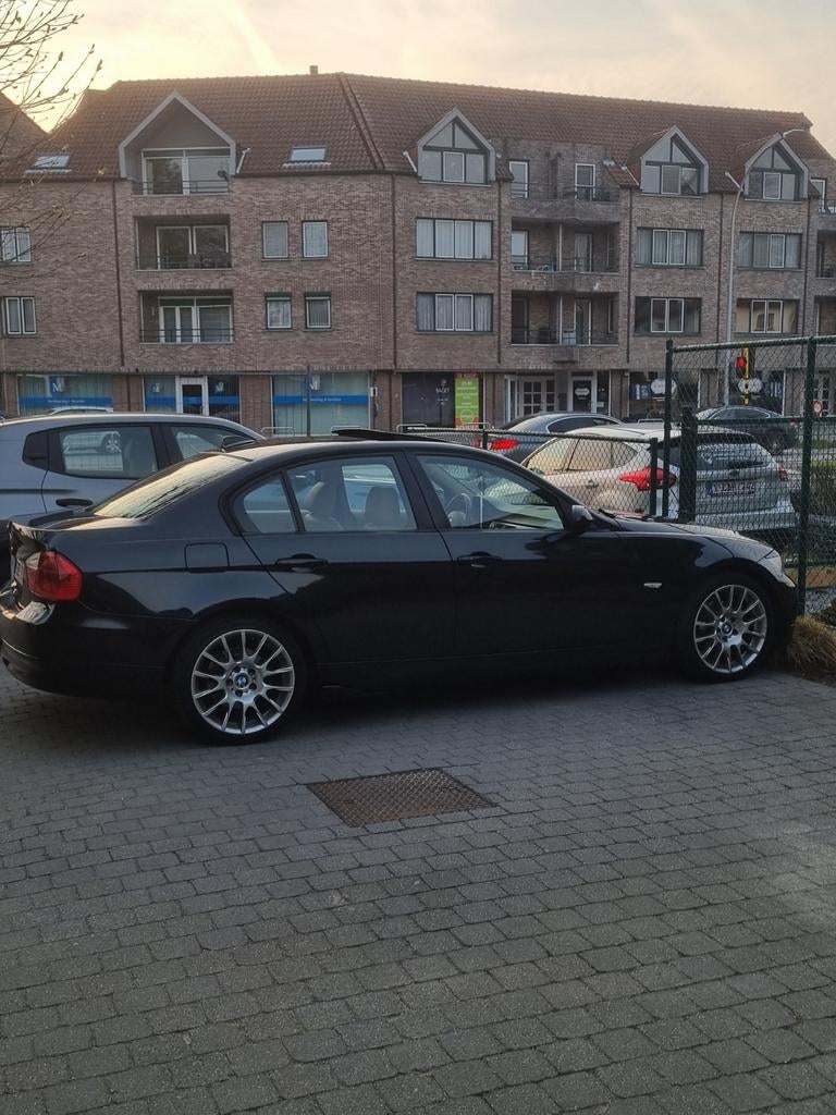 BMW e90 318i 2007 / 2.0 benzine, Auto's, Particulier, Benzine, Te koop