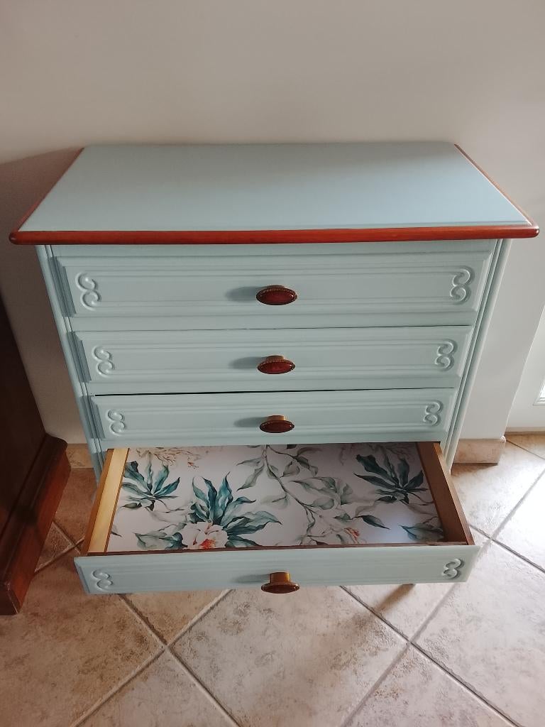 blauwe kast, Ophalen