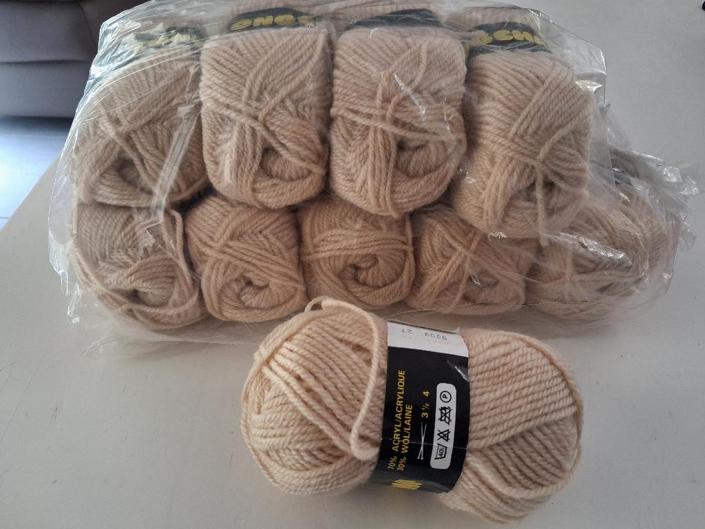 500 gr breiwol longchamp, Hobby & Loisirs créatifs, Tricot & Crochet, Enlèvement ou Envoi