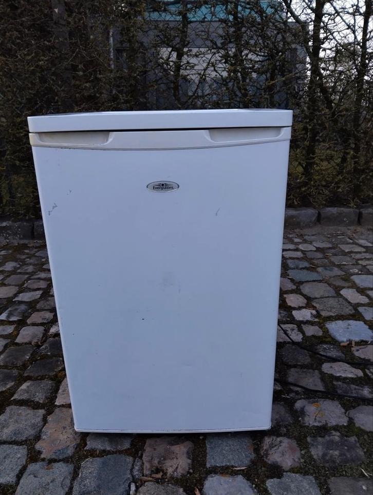 Koelkast, Elektronische apparatuur, Vriezers en Diepvrieskisten, Gebruikt, Vrijstaand, 85 tot 120 cm, Minder dan 60 cm, Ophalen