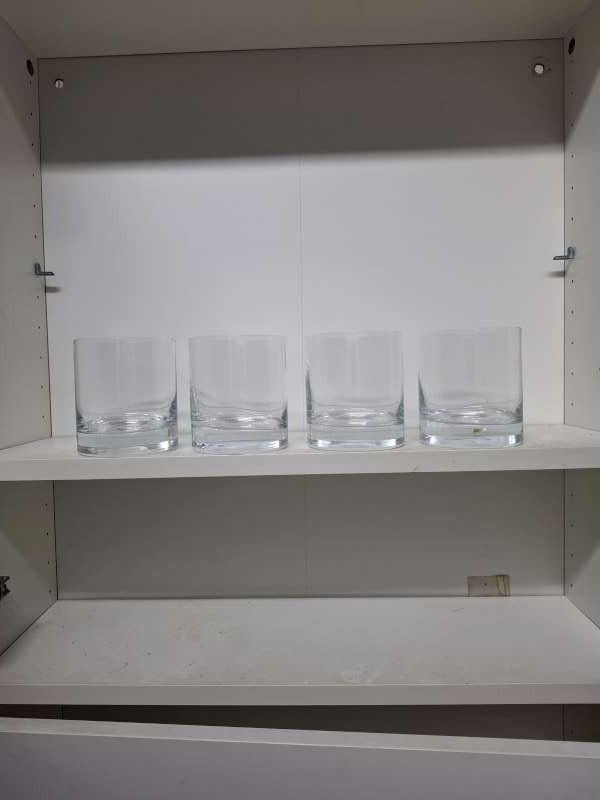 Whisky glazen rond 4stuks voor 1euro, Ophalen, Zo goed als nieuw, Borrel- of Shotglas