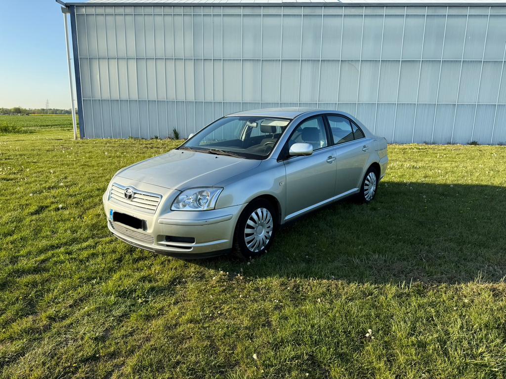 Toyota avensis, Achat, Avensis, Boîte manuelle, 5 portes