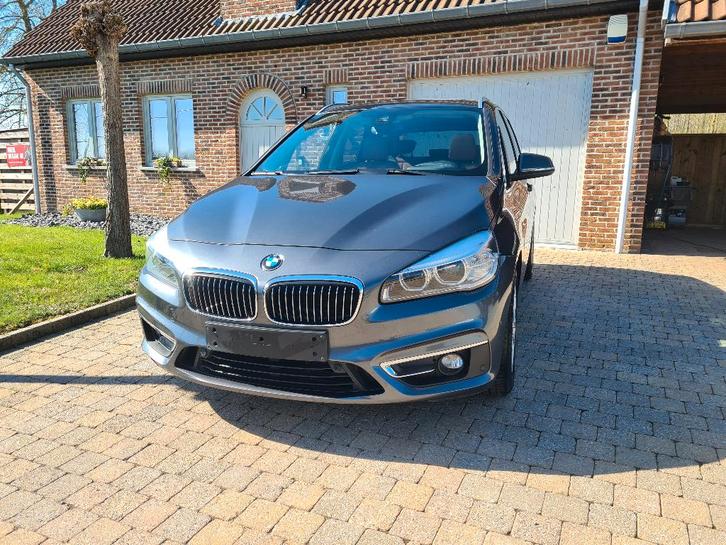 BMW 218 ACTIVE TOURER DE LUXE, Autos, BMW, Particulier, Série 2 Active Tourer, ABS, Caméra de recul, Régulateur de distance, Airbags