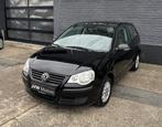 Volkswagen Polo 1.2i * 99dKM * Trendline * Airco * Garantie, Auto's, Voorwielaandrijving, Stof, Zwart, 1198 cc