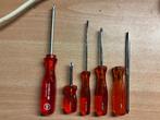 5 tournevis dont 4 Facom et un réversible, Enlèvement, Comme neuf