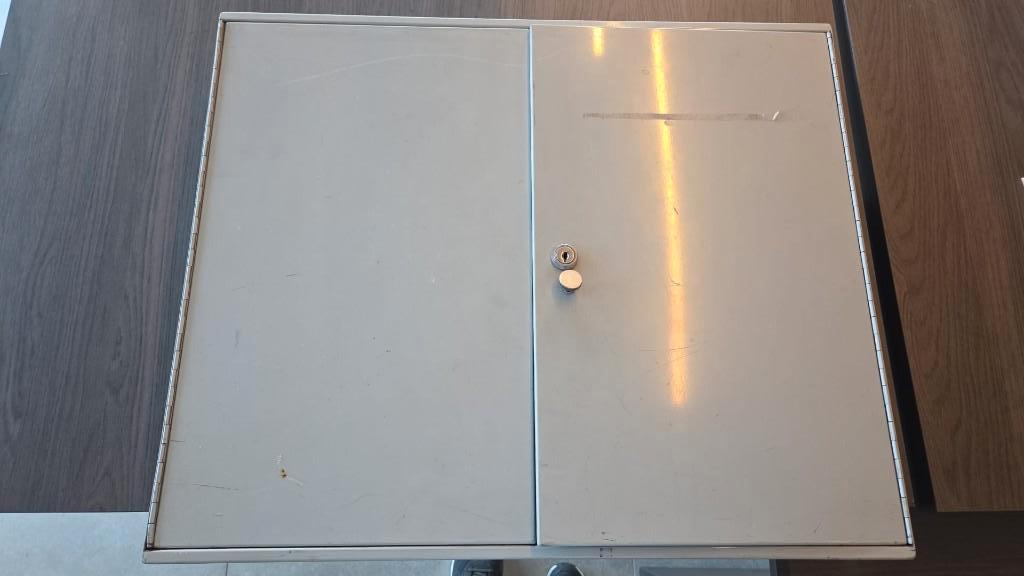 Sleutelkast, Ophalen, Gebruikt