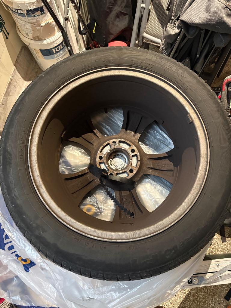 Pneus Pirelli (été) avec jante, Autos : Pièces & Accessoires, Véhicule de tourisme, Pneus été, 205 mm, Enlèvement