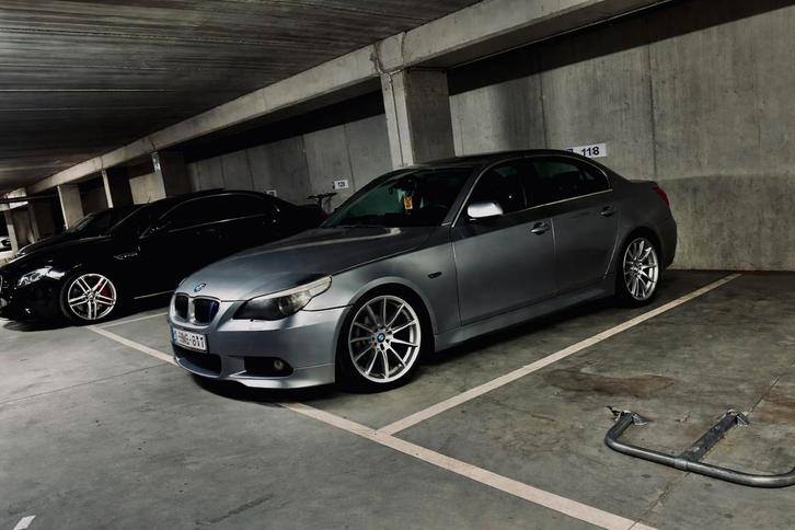 Bmw 520i GPL, Autos, BMW, Particulier, Série 5, ABS, Caméra de recul, Phares directionnels, Régulateur de distance, Airbags, Air conditionné