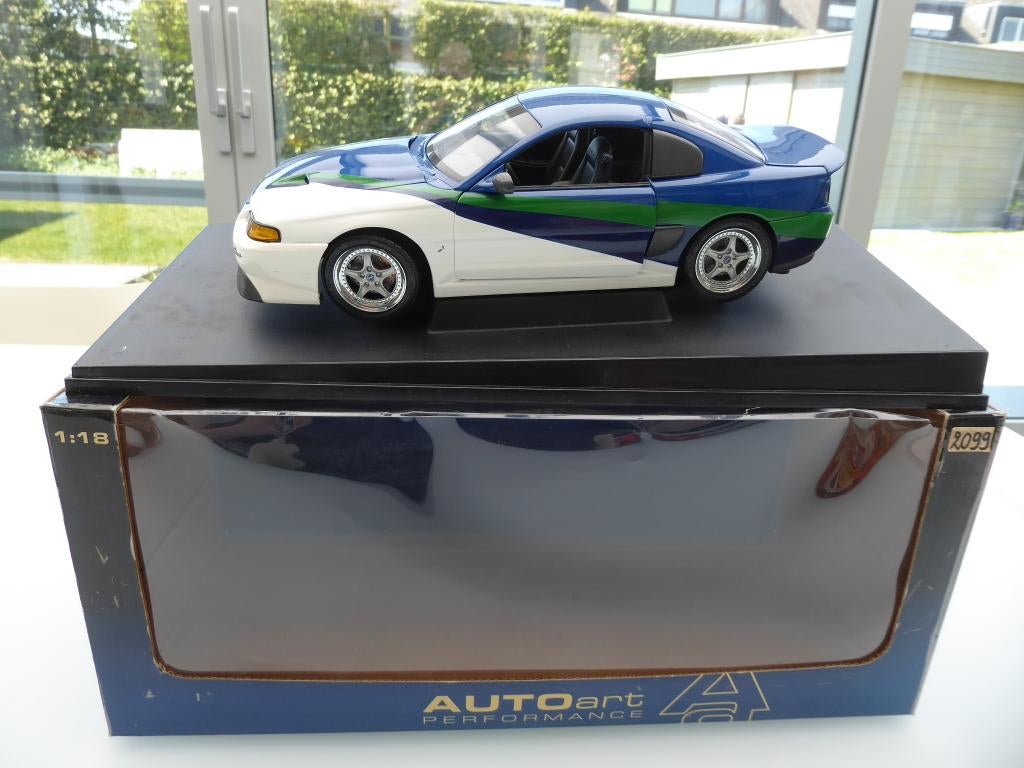 94 Ford Mustang Super Stallion, Hobby & Loisirs créatifs, Voitures miniatures | 1:18, Enlèvement ou Envoi, Comme neuf, Autoart