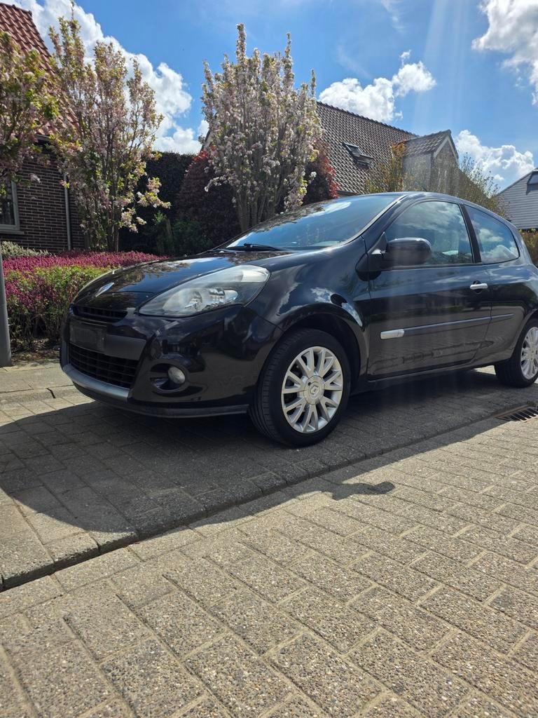 Renault Clio 3, Auto's, Bluetooth, Bedrijf, Te koop, Benzine