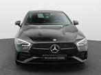 Mercedes-Benz CLA 250 e AMG Line coupé + SURROUND VIEW CAME, Auto's, Stof, Gebruikt, 4 cilinders, Zwart