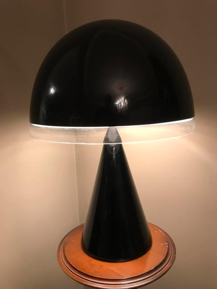 iGuzzini tafellamp, Antiquités & Art, Antiquités | Éclairage, Enlèvement