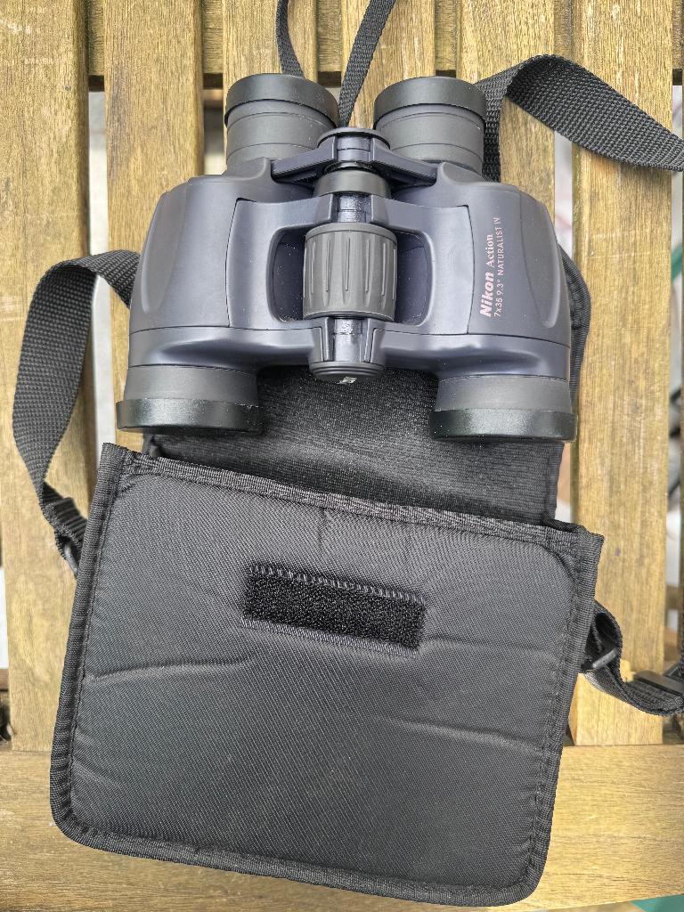Jumelles Nikon, Audio, Tv en Foto, Optische apparatuur | Verrekijkers, Ophalen, Zo goed als nieuw, Minder dan 8x, Met hoes of tas