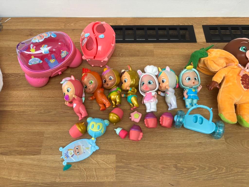 À vendre lot  Crybaby comme sur la photo, Enlèvement, Utilisé