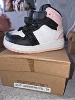 Schoenen maat 19, Enfants & Bébés, Vêtements de bébé | Chaussures & Chaussettes, Enlèvement, Neuf