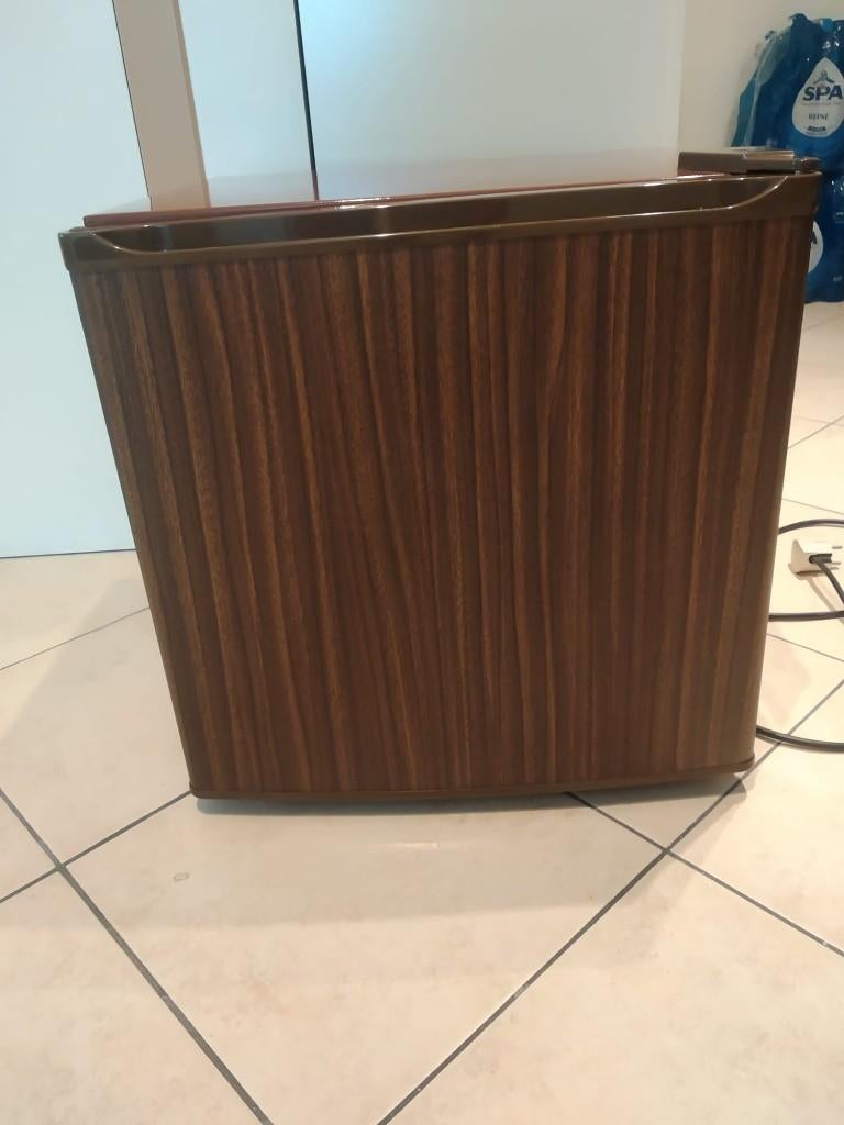 Mini koelkast, Elektronische apparatuur, Ophalen, Gebruikt, Minder dan 75 liter, Met vriesvak