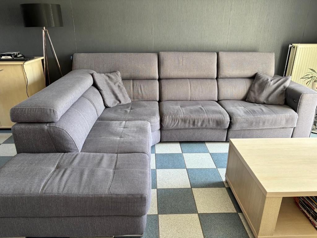 Grijze hoeksalon met relax, Ophalen, Gebruikt, Kunststof, Moderne hoeksalon