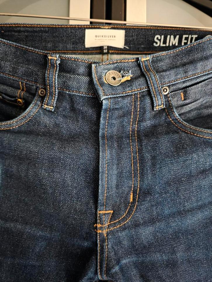 Jeans Quiksilver 30 x 32, Vêtements | Hommes, Jeans, Comme neuf, Autres tailles de jeans, Bleu, Enlèvement ou Envoi