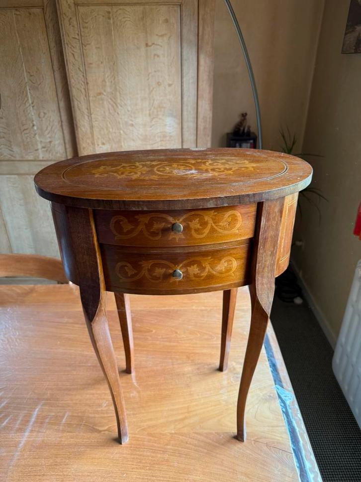 Table d appoint, Maison & Meubles, Chambre à coucher | Tables de chevet, Utilisé, Bois, Enlèvement