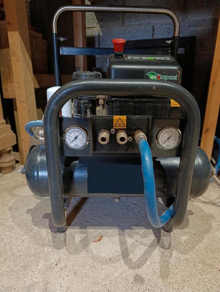 Compresseur à vis Compack IB2, Bricolage & Construction, Compresseurs, Comme neuf, 10 bars ou plus, Réduction de bruit, Mobile