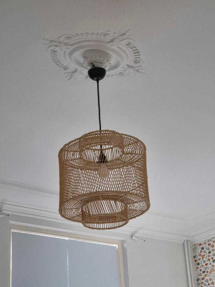 SUSPENSION TENDANCE CONTEMPORAINE, Maison & Meubles, Lampes | Lustres, Enlèvement