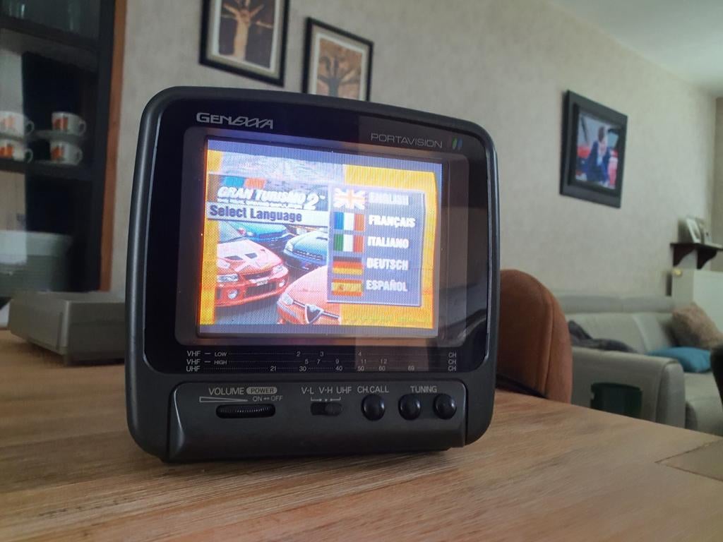 Genexxa portavision crt 5inch kleurenscherm RARE, Computers en Software, Vintage Computers, Ophalen