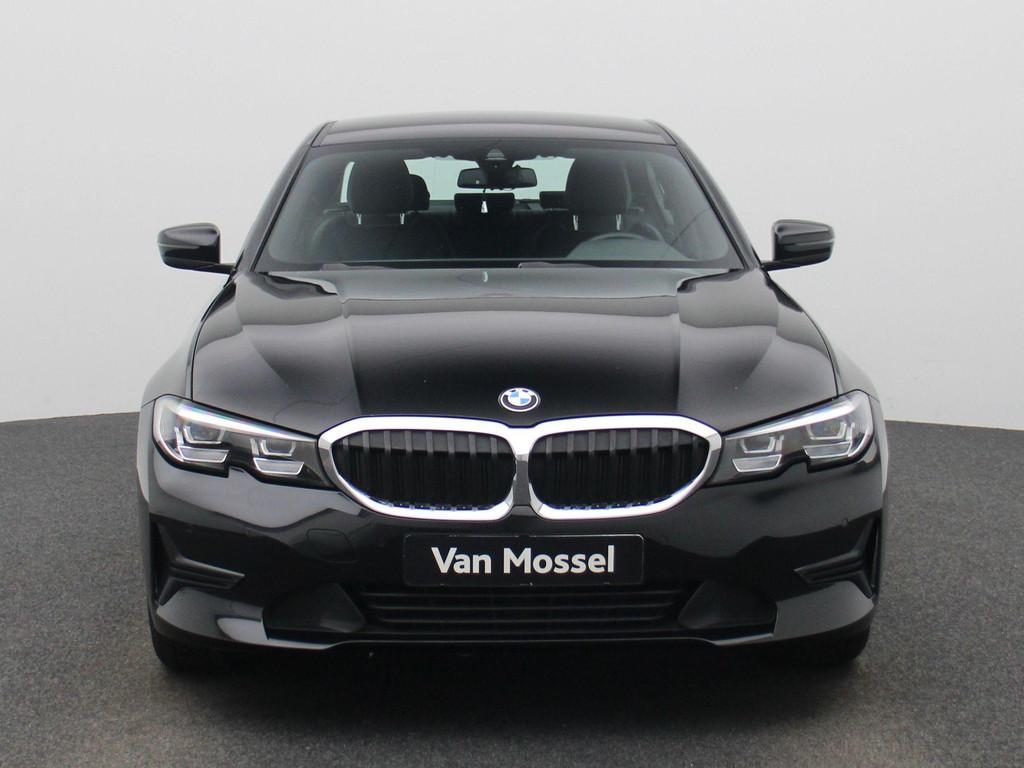 BMW 3 Reeks Berline 316d (90 kW) LEDER | LED | CARPLAY, Auto's, BMW, 4 deurs, Gebruikt, 4 cilinders, Bedrijf